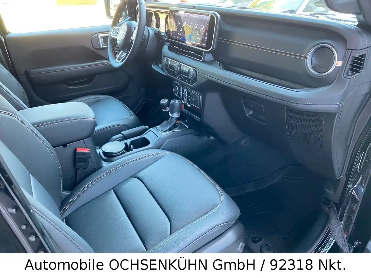 Jeep Wrangler 2.0 Sahara / Nav, Sky-One, UMBAU — معرض صور السيارة 11