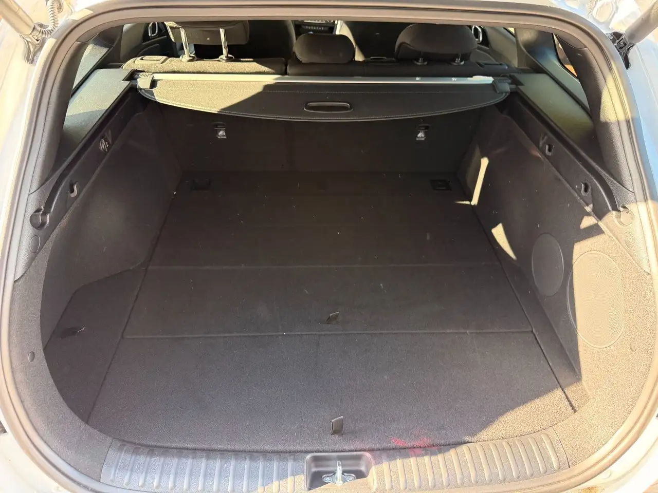 Kia Ceed SW / cee'd SW — معرض صور السيارة 8