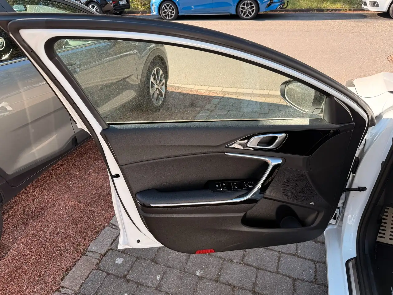 Kia Ceed SW / cee'd SW — معرض صور السيارة 14