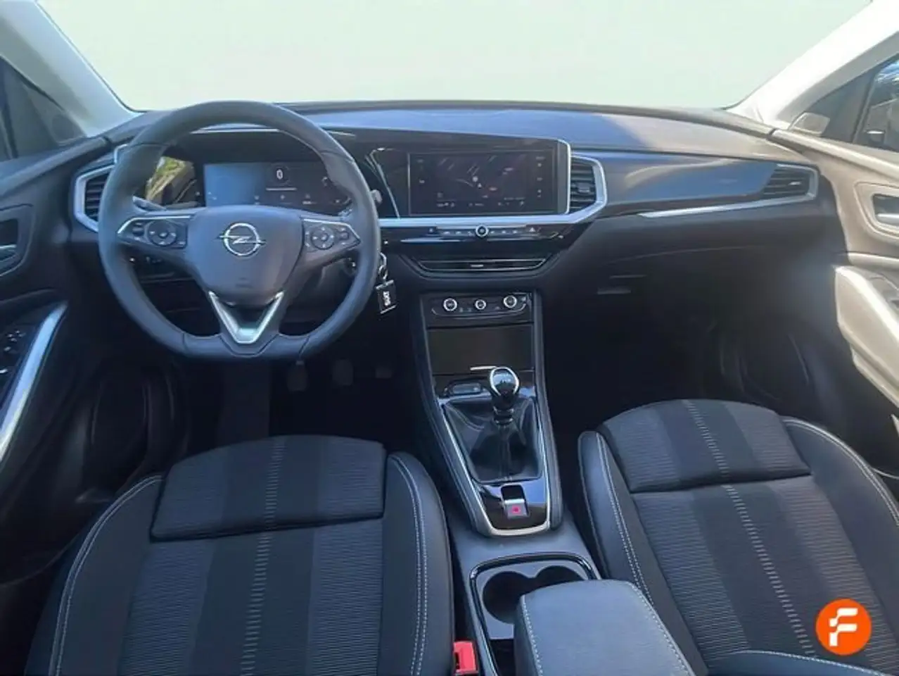 Opel Grandland 1.2T XHT MT6 S/S GS — معرض صور السيارة 11