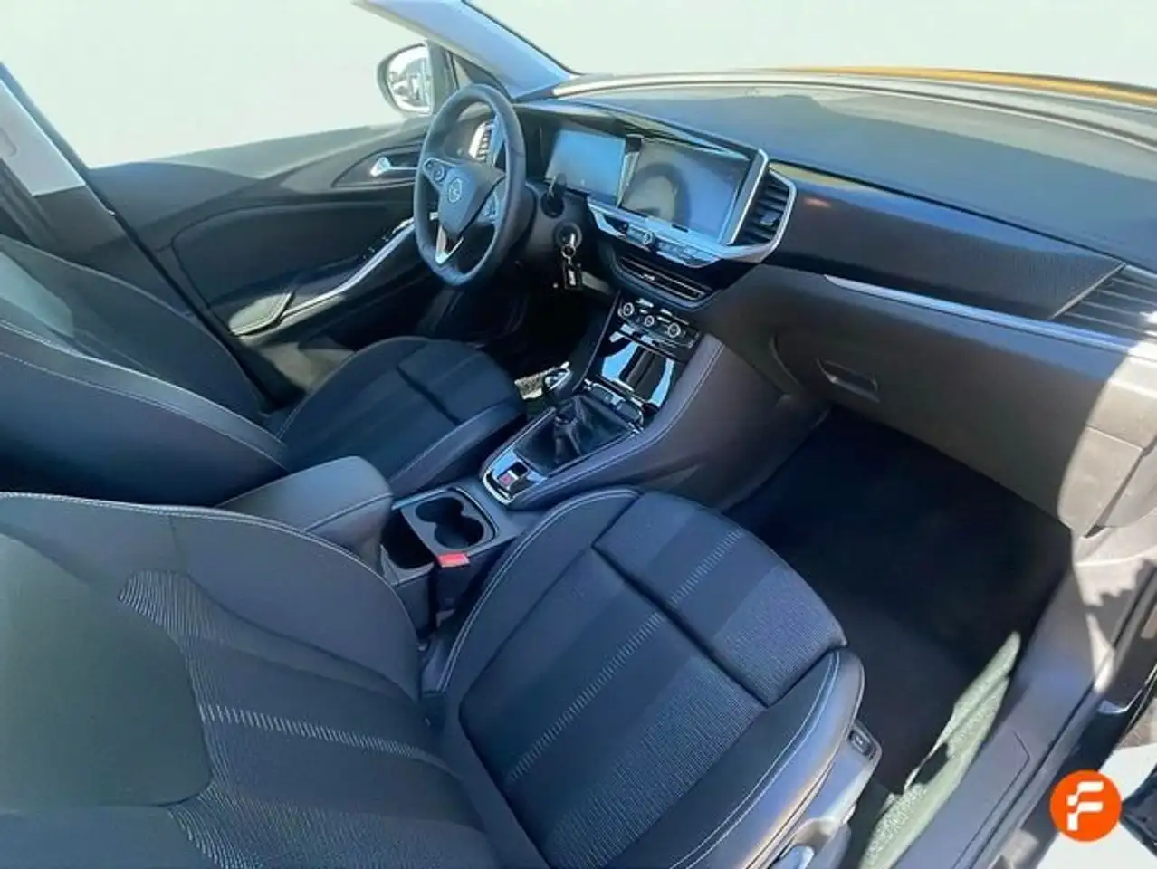 Opel Grandland 1.2T XHT MT6 S/S GS — معرض صور السيارة 17