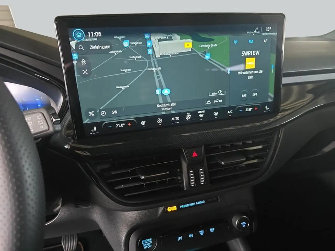 Ford Focus Turnier 1.0 EcoBoost Hybrid ST-LINE X — Galerie du véhicule 18