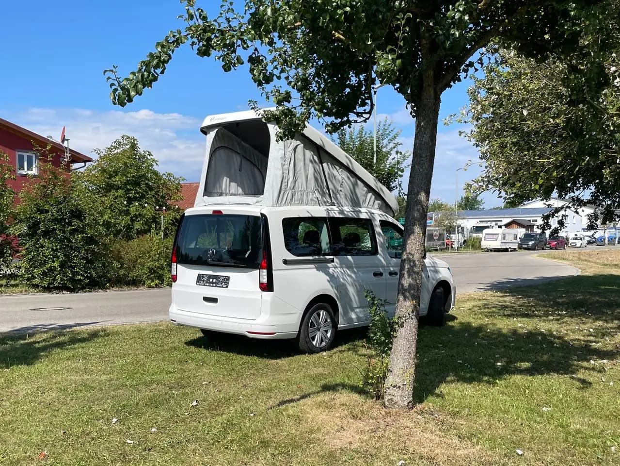 Volkswagen Caddy Caddy 5 Kombi Maxi, Camper mit Zooom Aufstelldach — Vehicle gallery 7