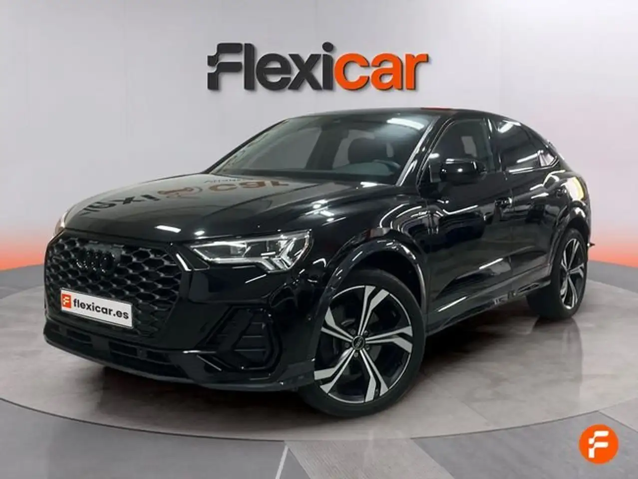Audi Q3 40 TFSI Black line quattro S tronic — Galerie du véhicule 3