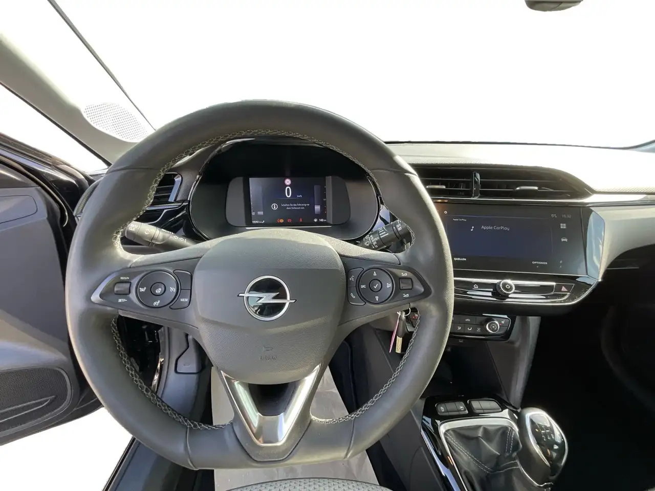 Opel Corsa F 1.2 Sitzheizung, Kamera, Apple CarPlay — Galerie du véhicule 12