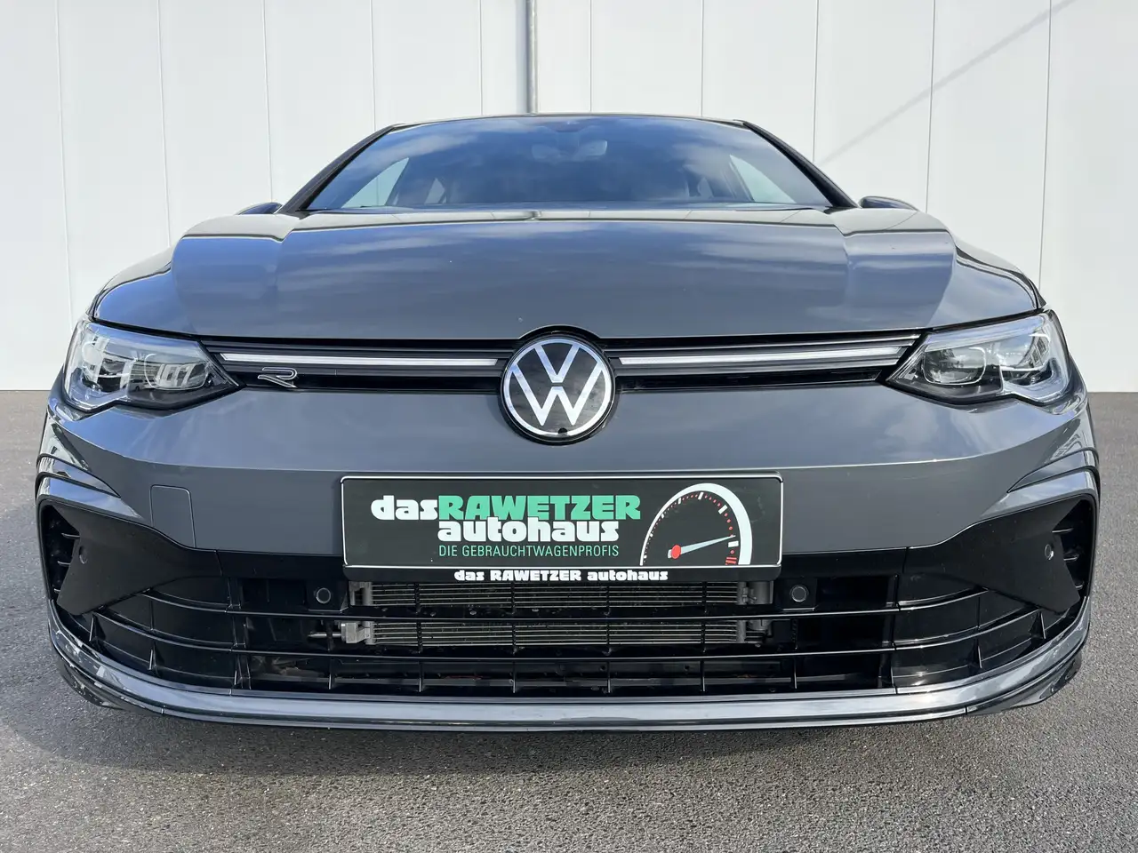 Volkswagen Golf 1.5 TSI DSG R-Line 2,99% Fin. AHK Navi TravelAssis — Vehicle gallery 4