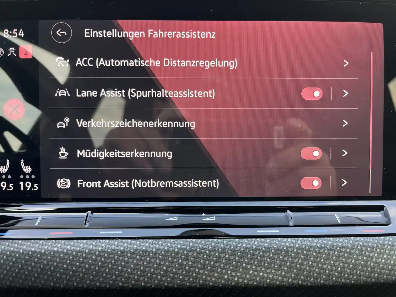 Volkswagen Golf 1.5 TSI DSG R-Line 2,99% Fin. AHK Navi TravelAssis — Vehicle gallery 22