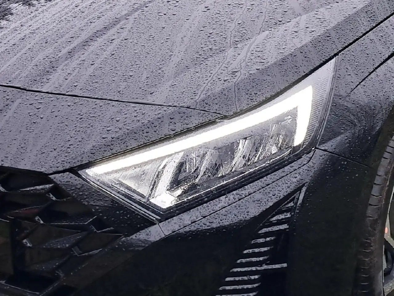 Hyundai i20 Trend Voll-LED/Navi/R.Kamera/Sitzhzg./16 — Galería del vehículo 5