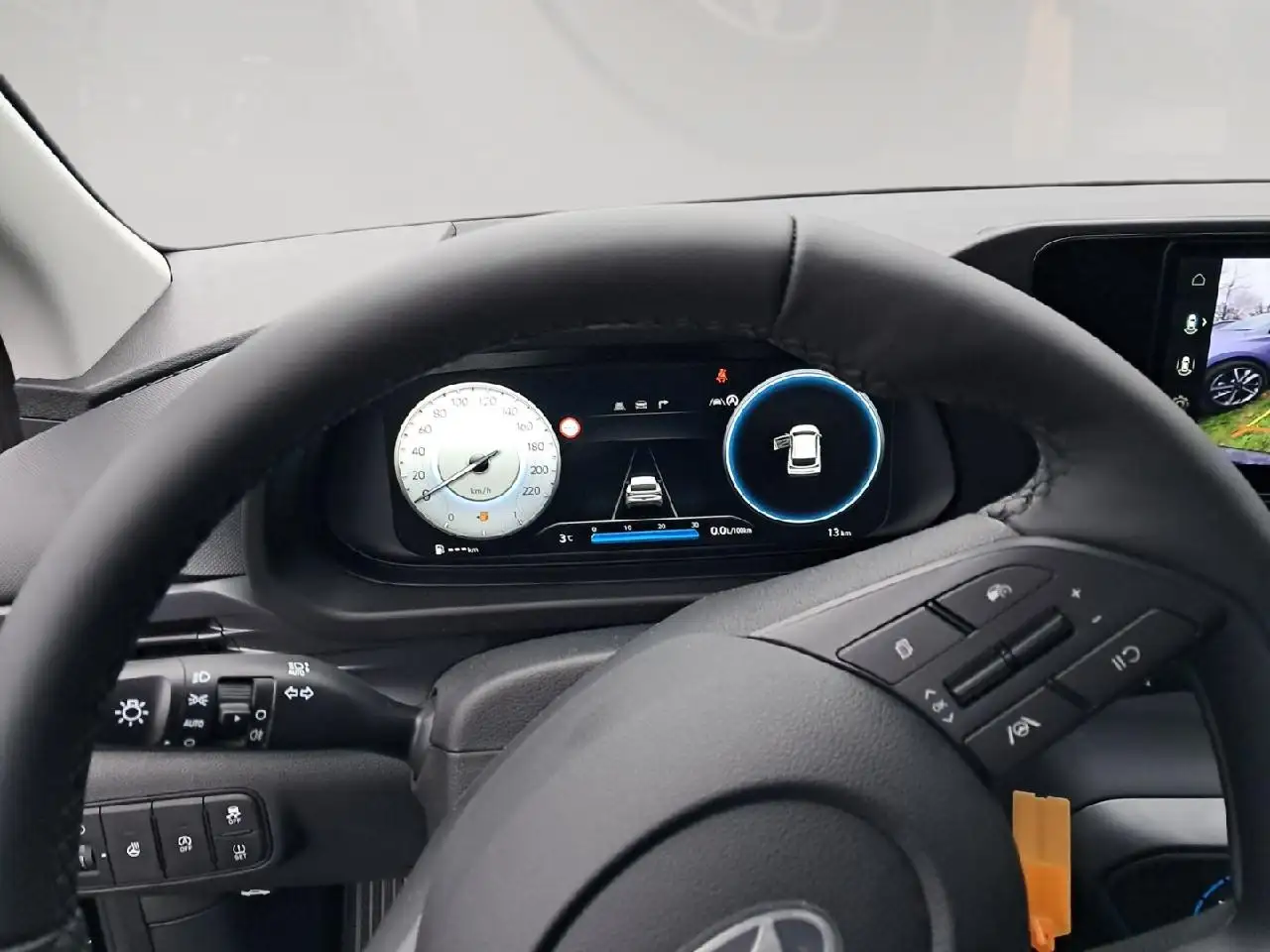 Hyundai i20 Trend Voll-LED/Navi/R.Kamera/Sitzhzg./16 — Galería del vehículo 8