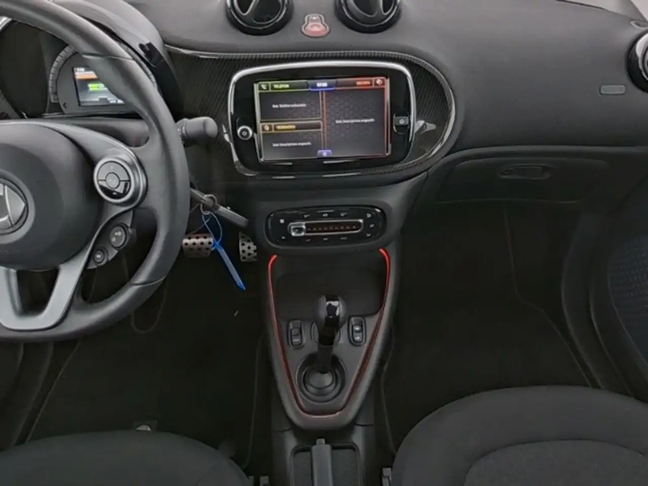 smart forTwo EQ Cabrio Pulse Exclusive 22kW JBL LED — Galería del vehículo 5
