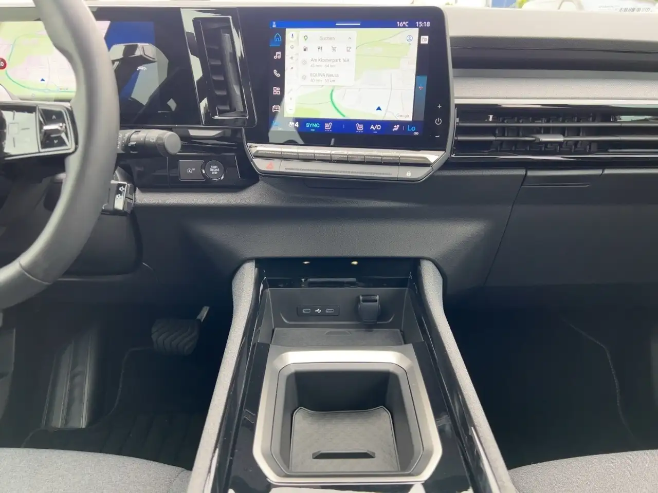 Renault Austral EVOLUTION TCe 160 AUTOMATIK SITZHEIZUNG — Galerie du véhicule 12