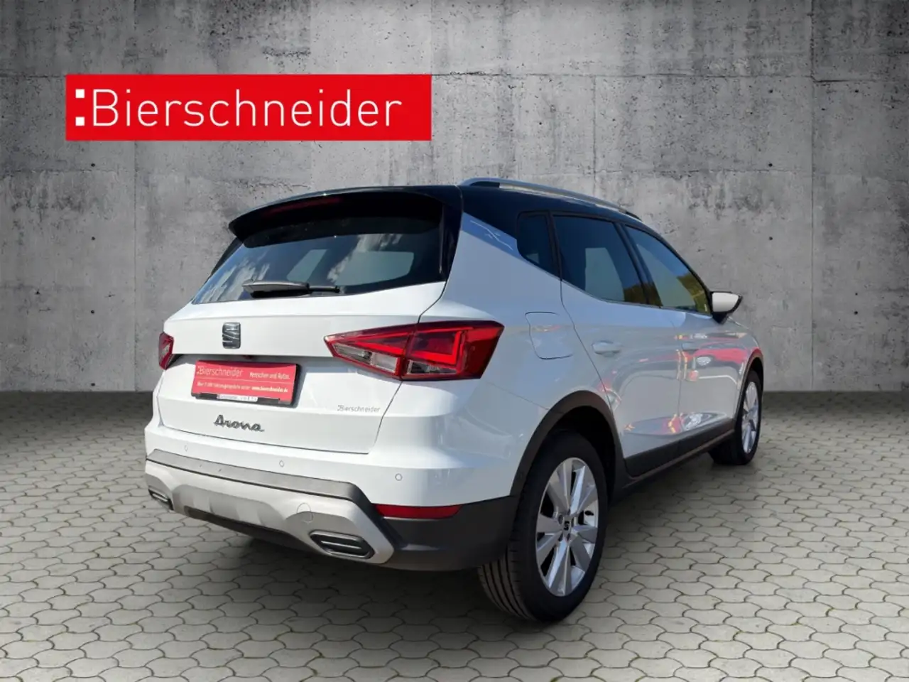 SEAT Arona 1.0 TSI Xperience KAMERA NAVI FULL LINK ACC SHZ 17 — Vehicle gallery 8