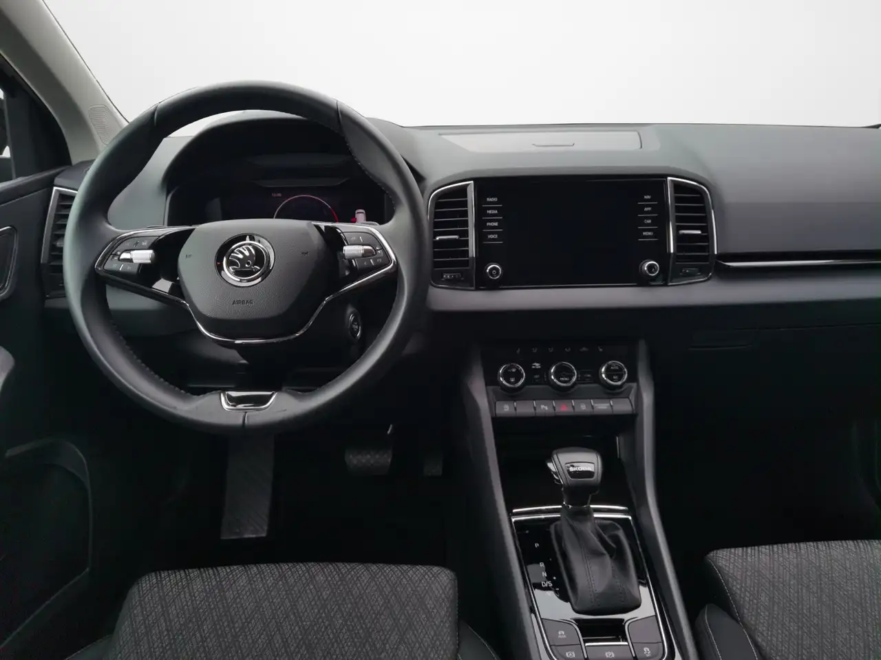 Skoda Karoq 1.5 TSI DSG Style — Vehicle gallery 9