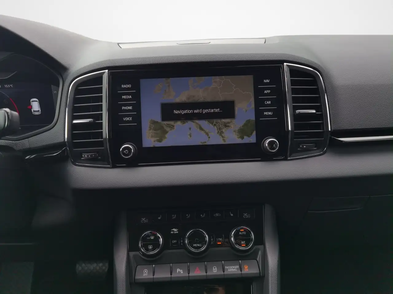 Skoda Karoq 1.5 TSI DSG Style — Vehicle gallery 11