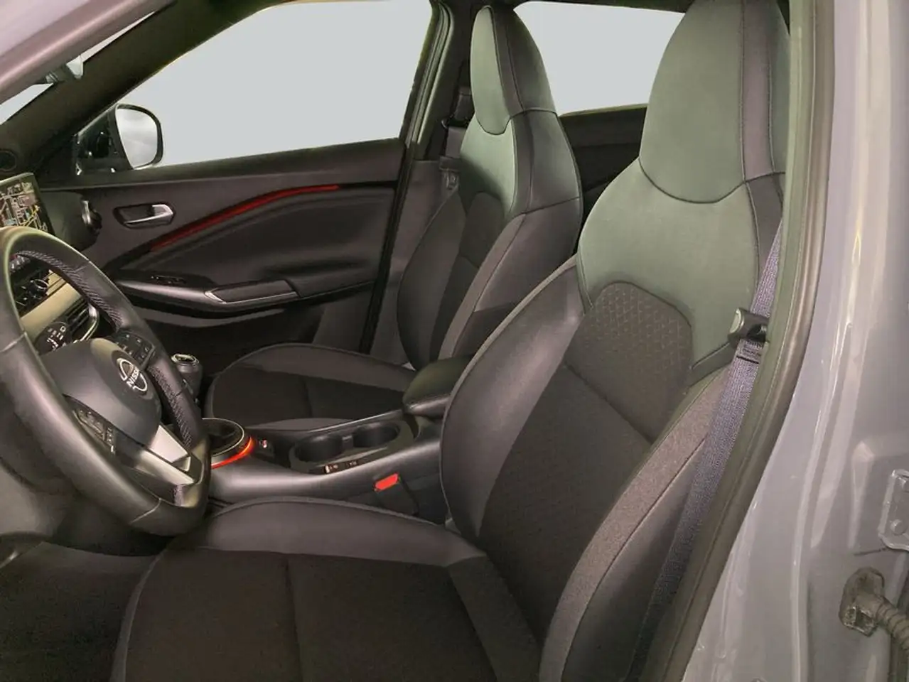 Nissan Juke 1.0 DIG-T N-Design — معرض صور السيارة 10