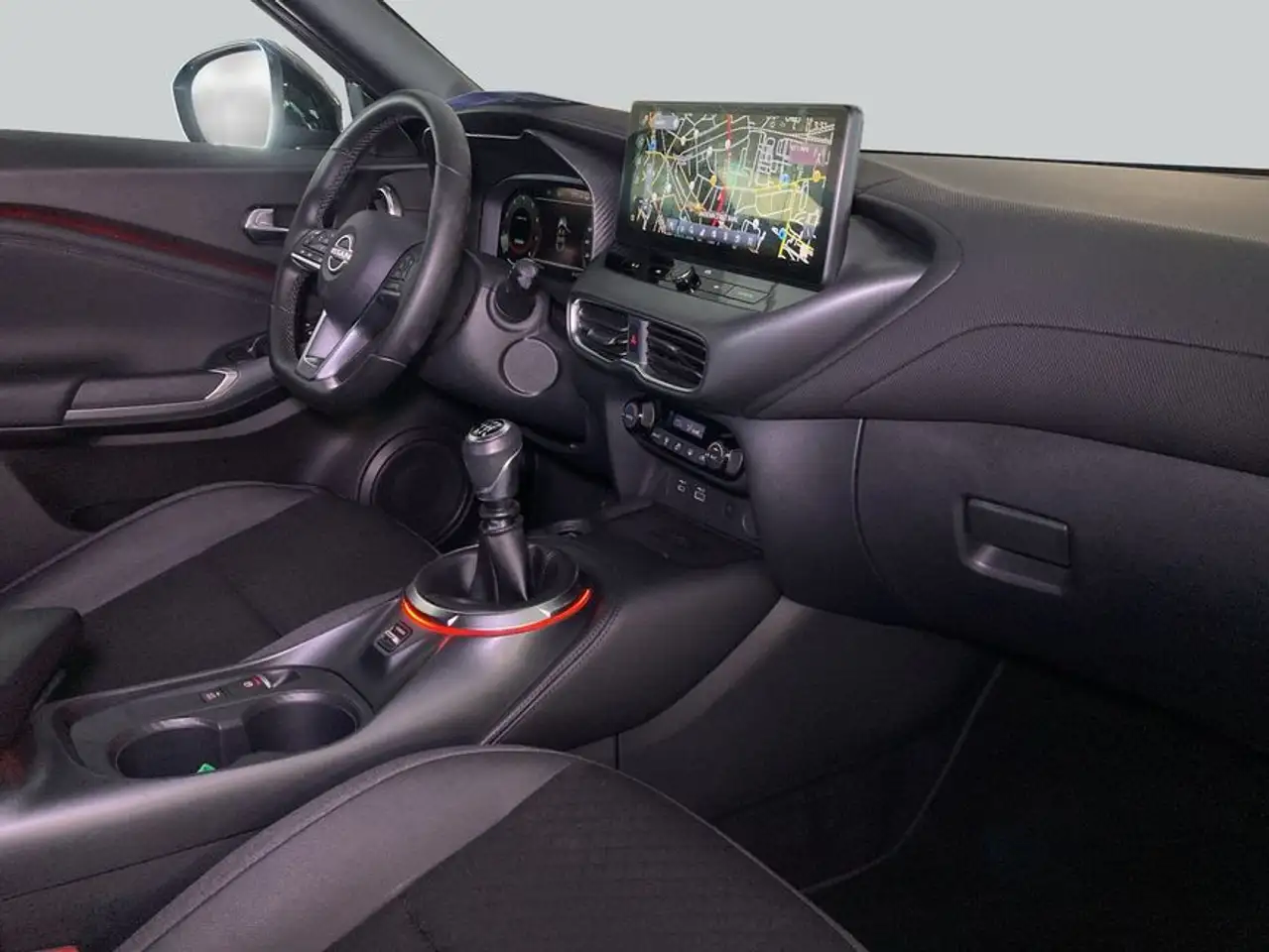 Nissan Juke 1.0 DIG-T N-Design — معرض صور السيارة 15