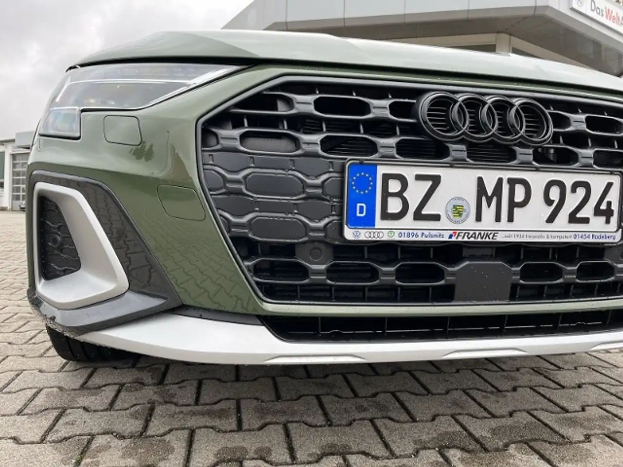 Audi A3 allstreet s-tronic 35 TFSI s-tronic NAVI — Vehicle gallery 7