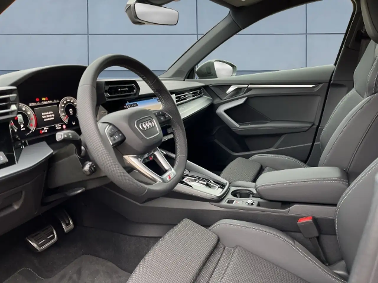 Audi A3 allstreet s-tronic 35 TFSI s-tronic NAVI — Vehicle gallery 6