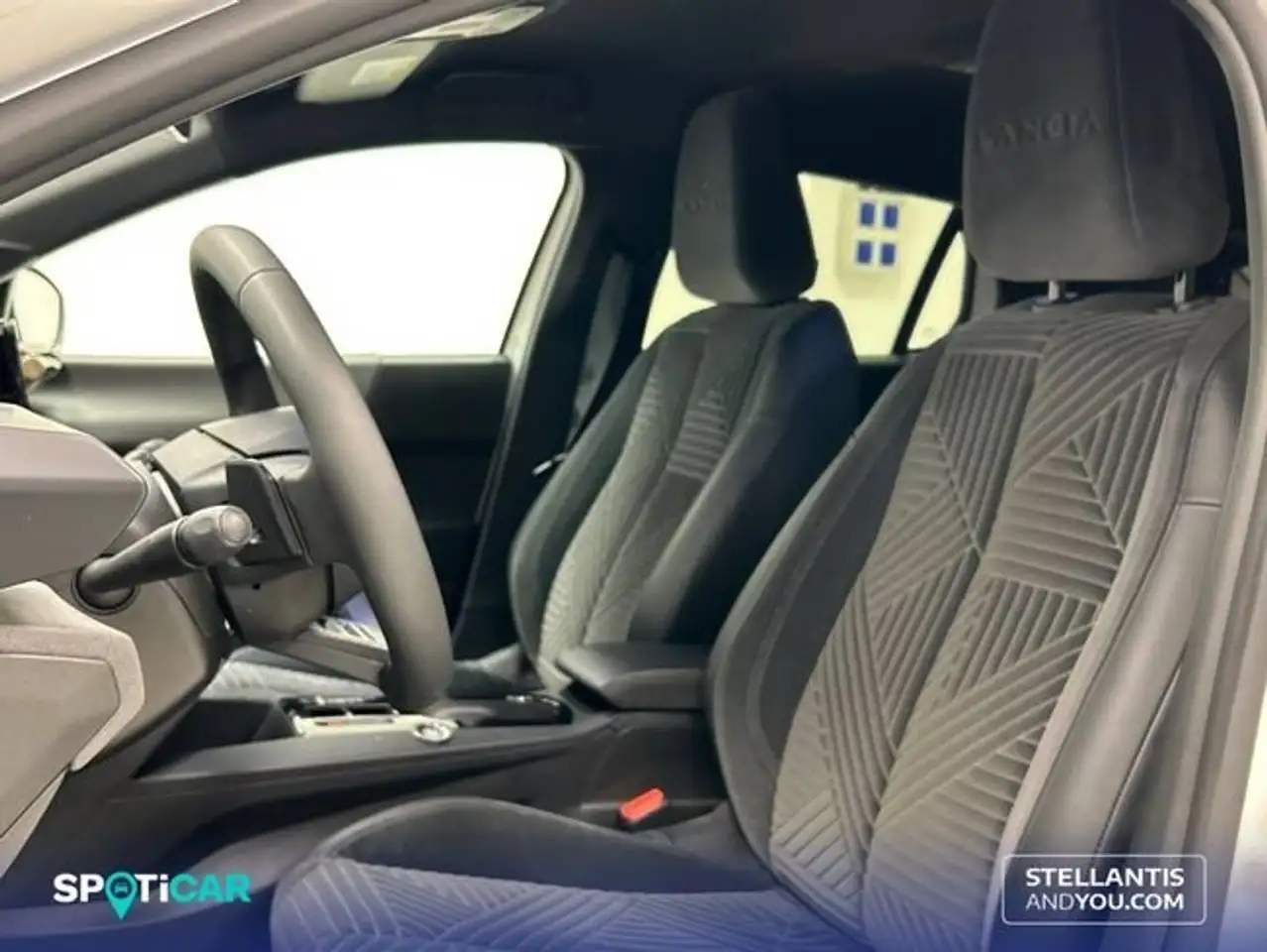 Lancia Ypsilon Hybrid 74kW (100CV) LX — Vehicle gallery 9