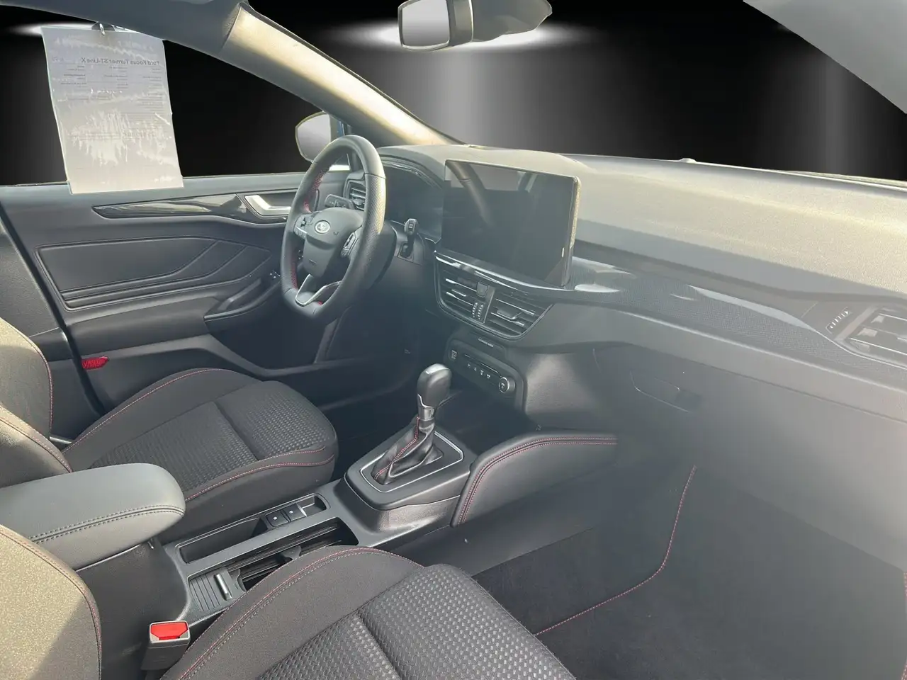 Ford Focus 1.0 ST-Line X Aut./LED/ACC/AHK/KAMERA/NAVI — Vehicle gallery 7