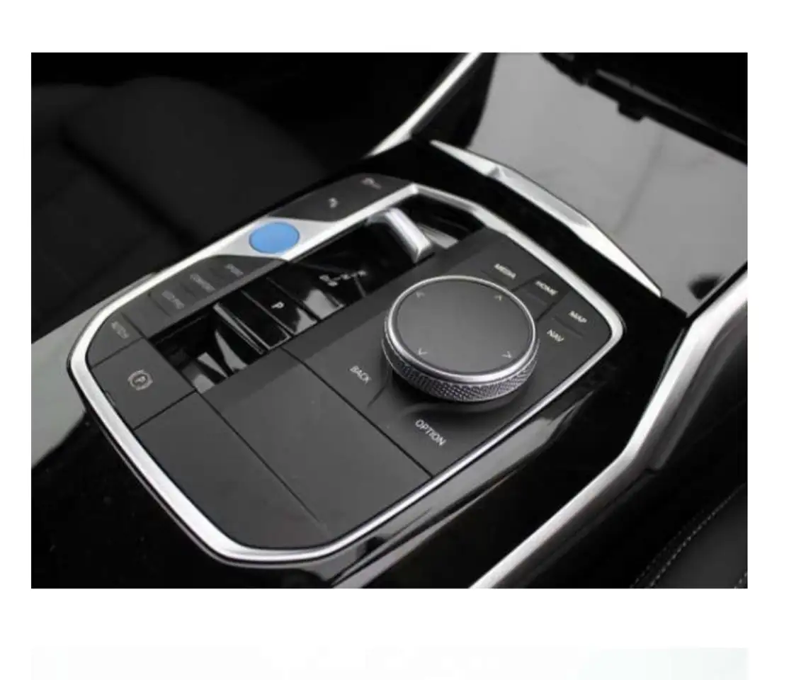 BMW i4 eDrive40 — معرض صور السيارة 15