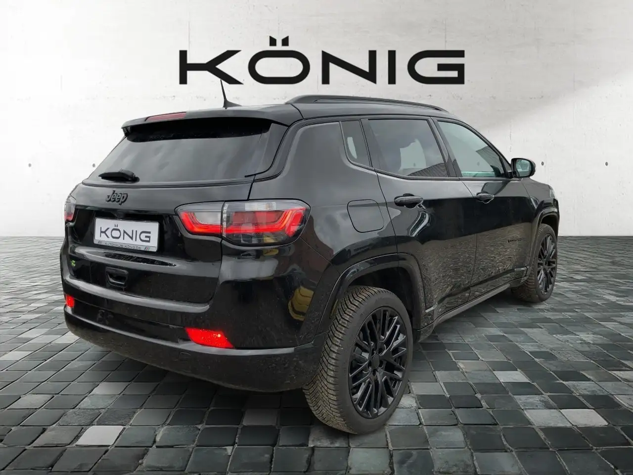 Jeep Compass High Altitude Automatik, CarPlay — معرض صور السيارة 4