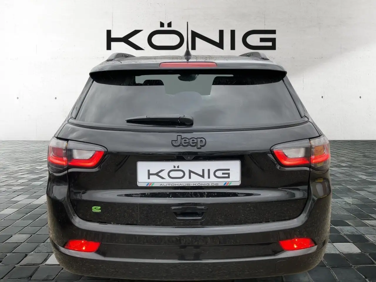 Jeep Compass High Altitude Automatik, CarPlay — معرض صور السيارة 7