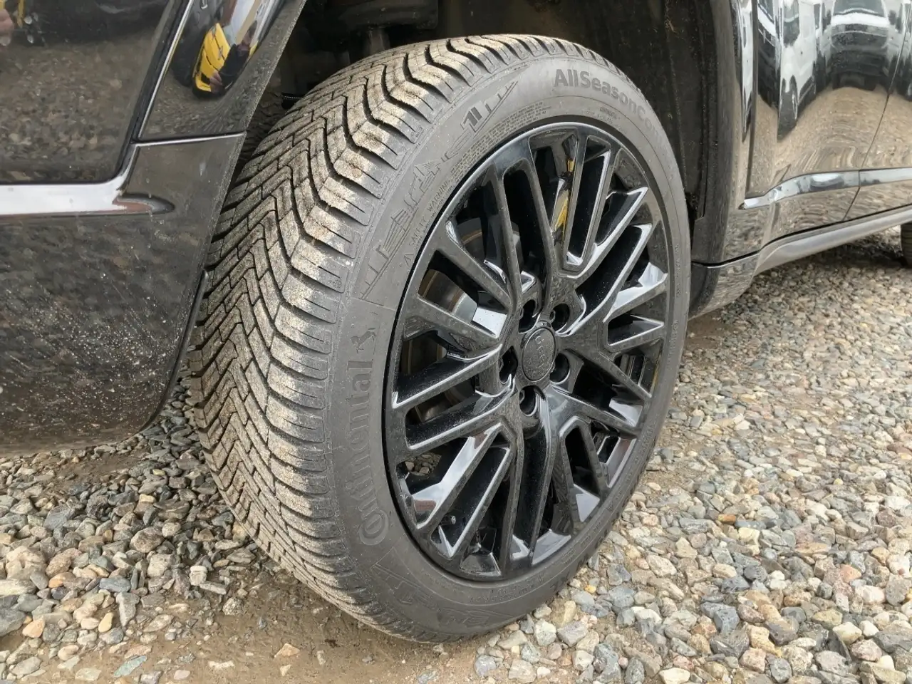 Jeep Compass High Altitude Automatik, CarPlay — معرض صور السيارة 8