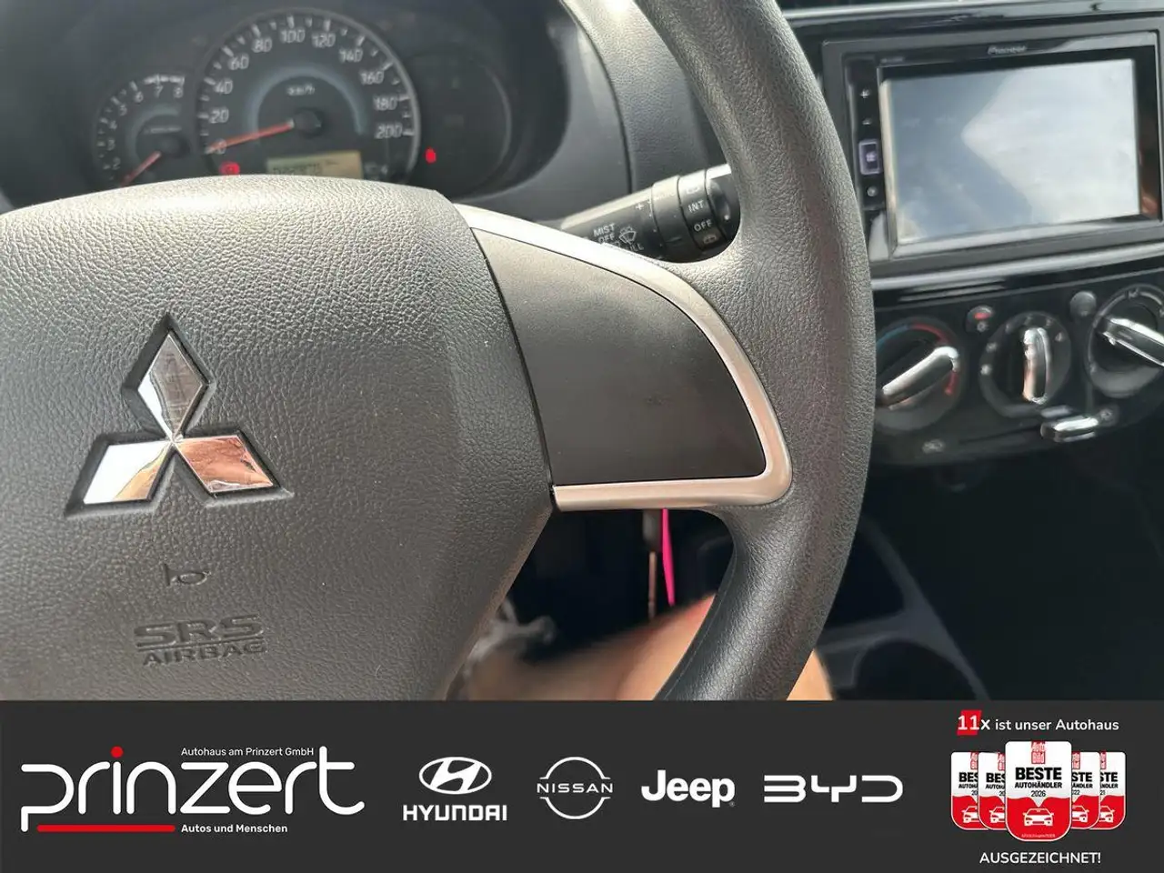 Mitsubishi Space Star 1.2 MT5 "Select" Touch*Klima* — Galería del vehículo 11