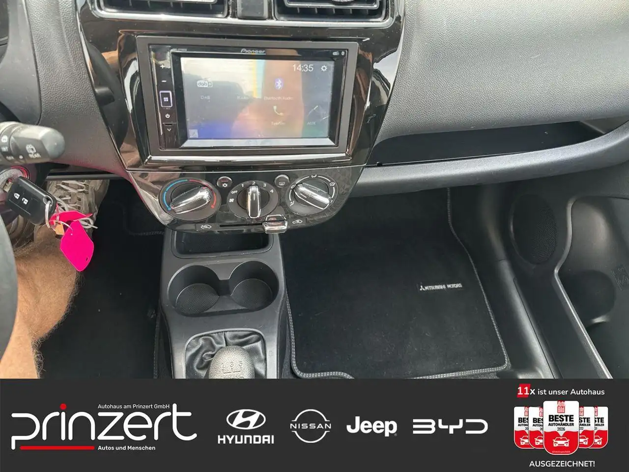 Mitsubishi Space Star 1.2 MT5 "Select" Touch*Klima* — Galería del vehículo 8