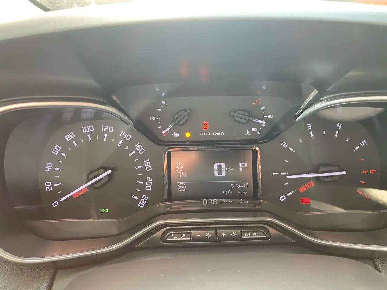Citroen C3 Aircross Max — معرض صور السيارة 13