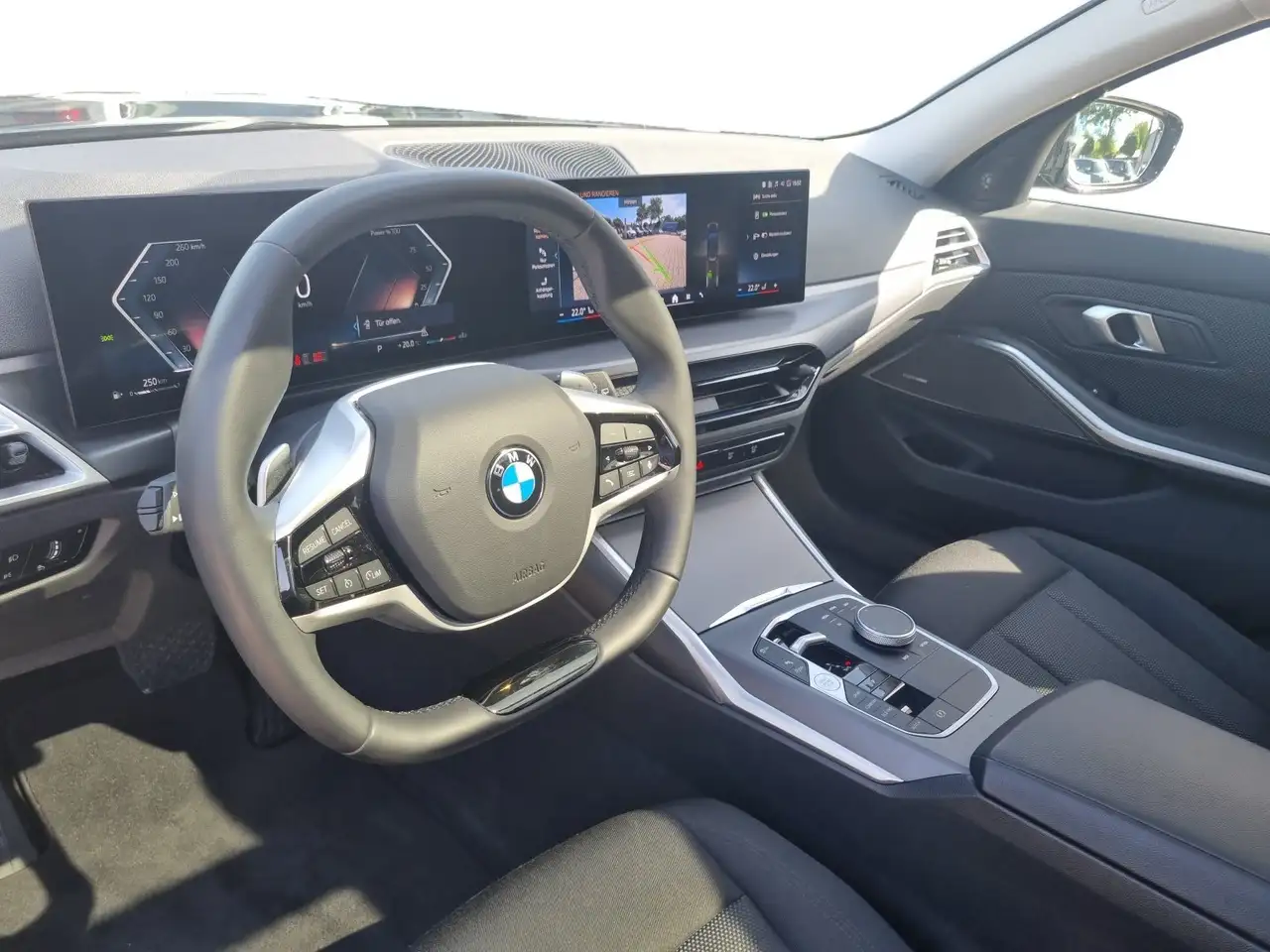 BMW 320 i Touring AHK PANO RFK HIFI LORDOSE LED SHZ — معرض صور السيارة 14