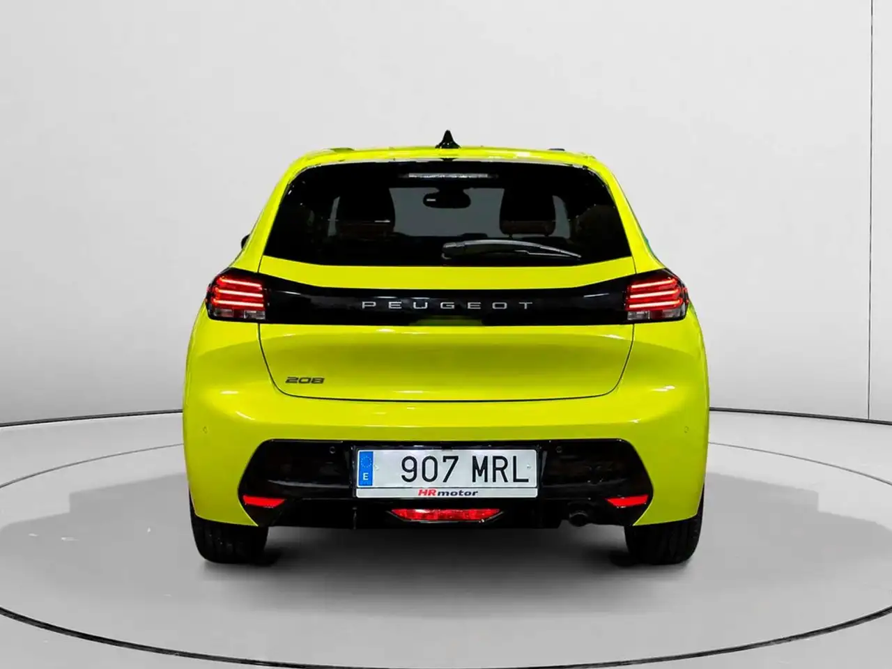 Peugeot 208 1.2 Puretech S&S Allure 100 — معرض صور السيارة 4