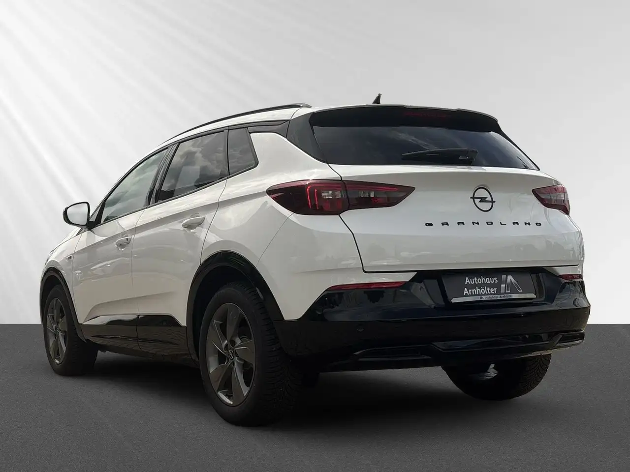 Opel Grandland GS 1.2 KLIMA+PDC+KAMERA+SHZ+LHZ+LED+AT — Vehicle gallery 4