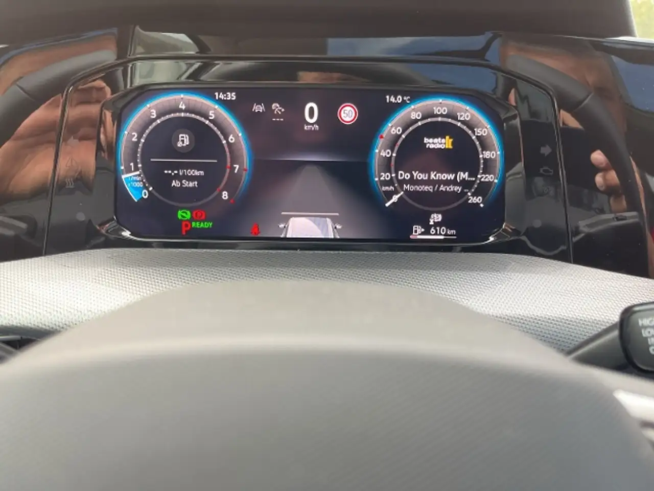 Volkswagen Golf Variant VIII Variant Style 1.5 eTSI DSG Pano,Kamera — معرض صور السيارة 17
