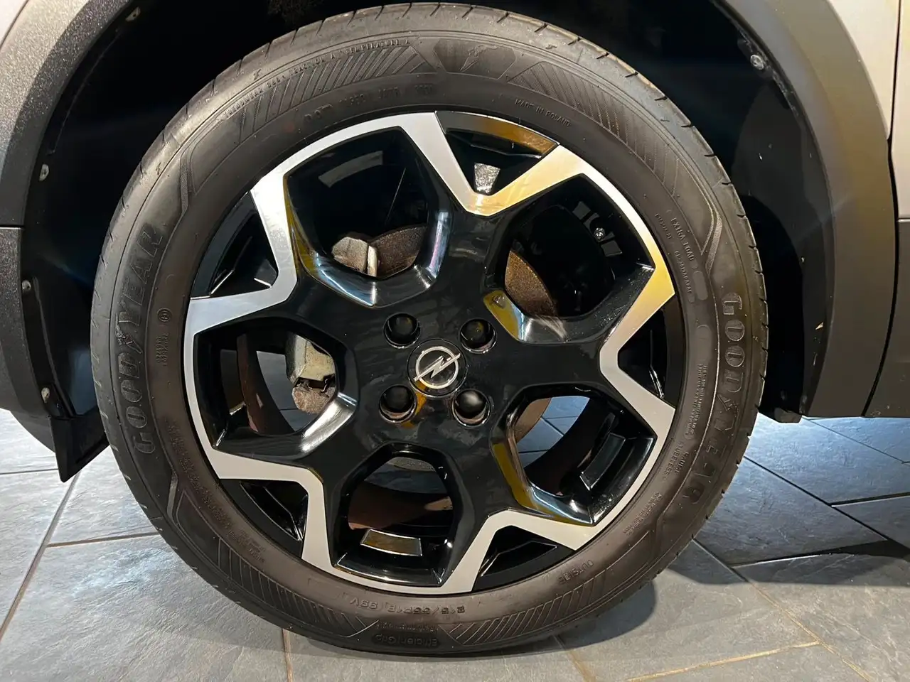 Opel Mokka Ultimate - S/LHZ | ACC | RFK | Massage — معرض صور السيارة 8