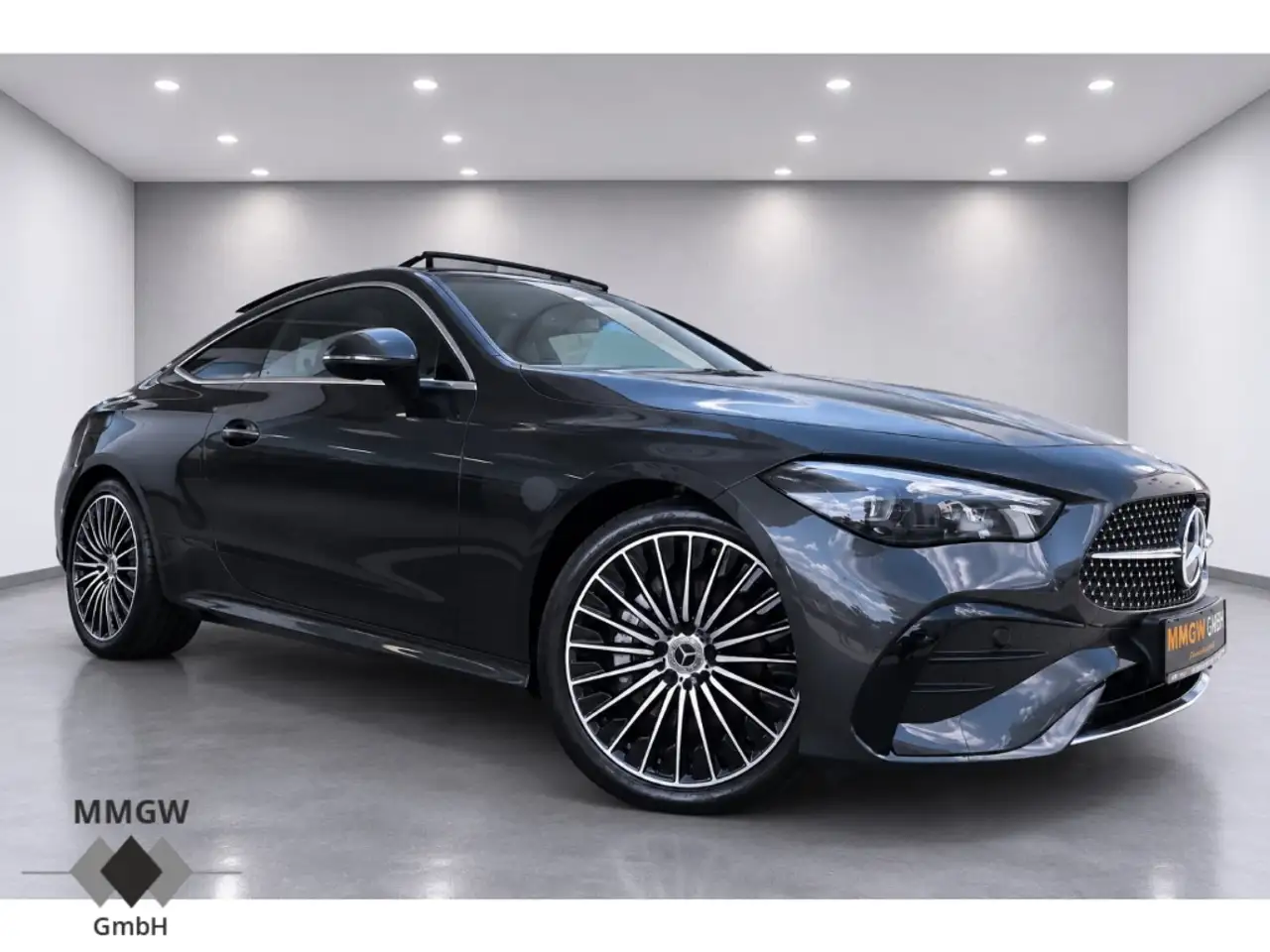 Mercedes-Benz CLE 200 Coupe AMG Line Premium Sportpaket/Pano/Navi — Galerie du véhicule 3