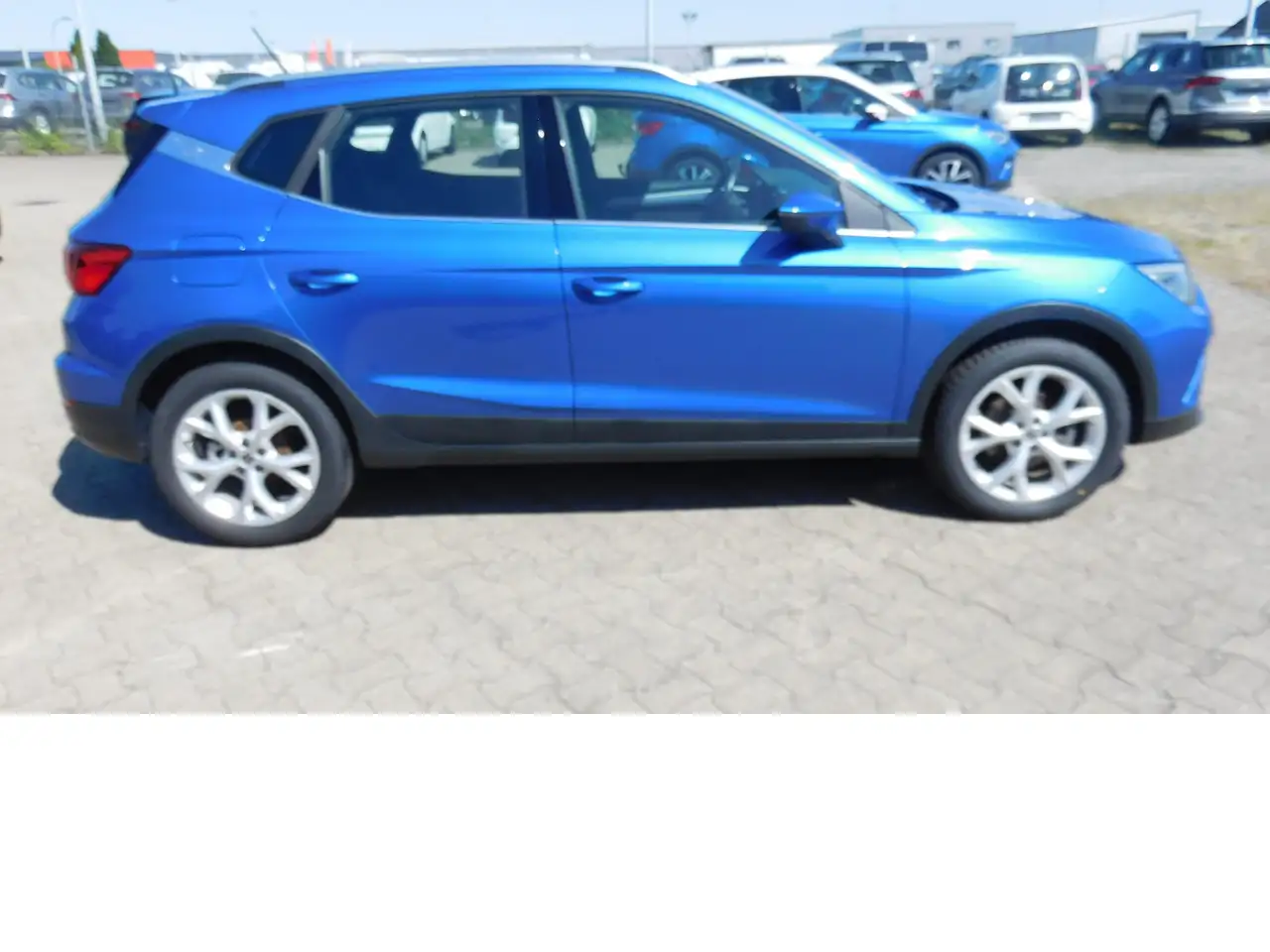 SEAT Arona 1.0 FR-Line TSI BMT Navi Klima Alu — Vehicle gallery 2