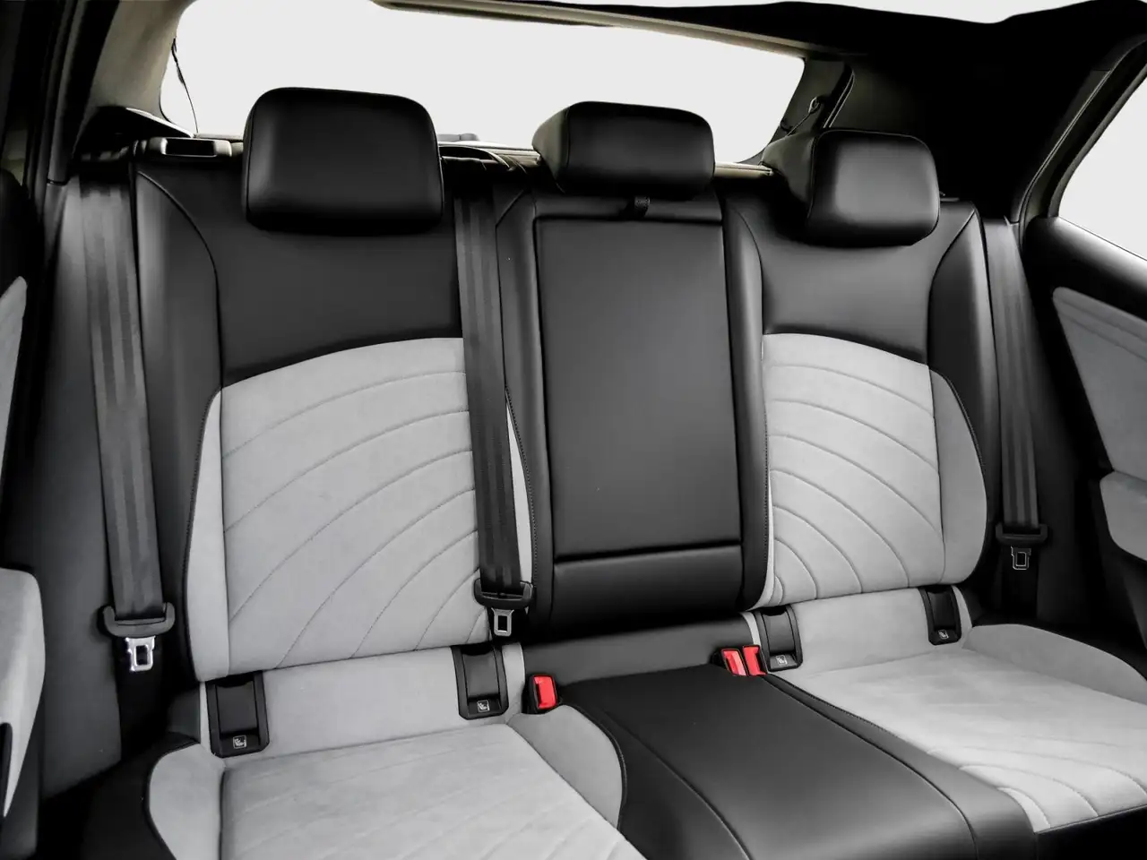 Volkswagen ID.3 Pro LED Navi Keyless TravelAss. AreaView 19" Ga... — Galerie du véhicule 4