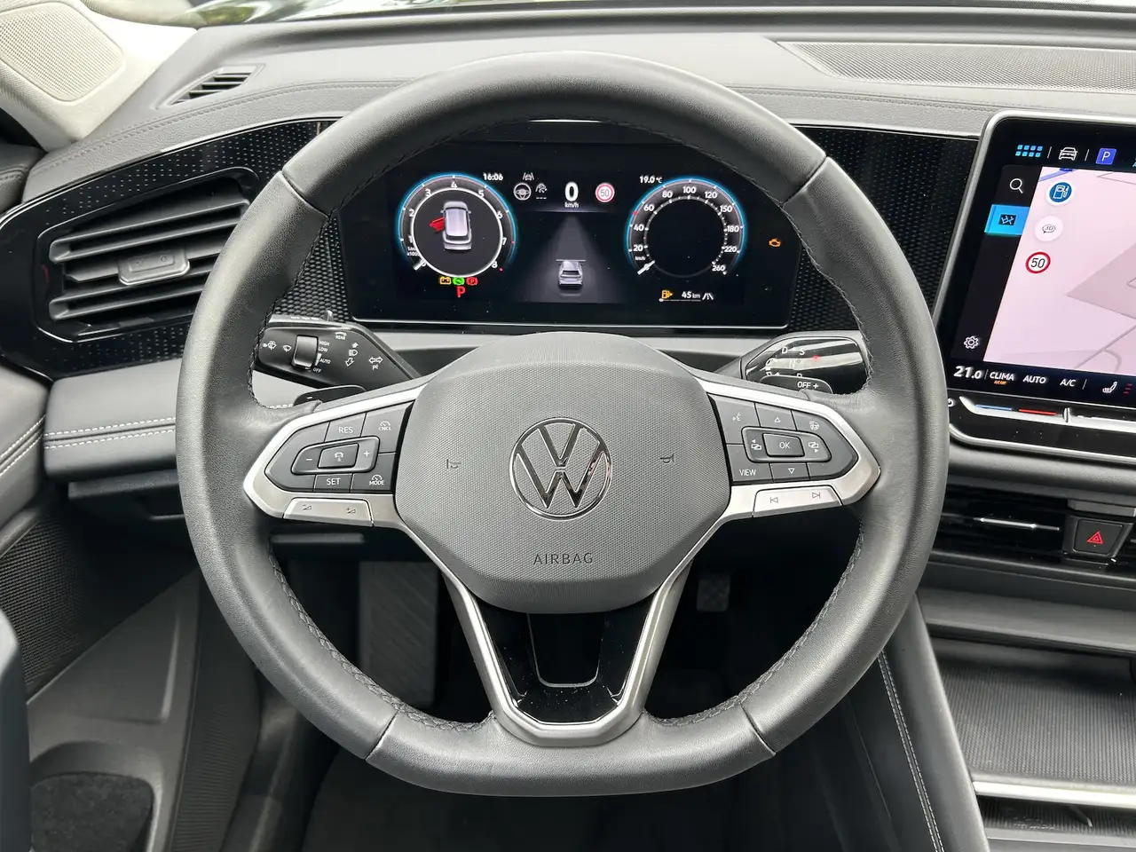 Volkswagen Tiguan 1.5 eTSI DSG Life*ACC*APP*VC*LED* — Galerie du véhicule 19