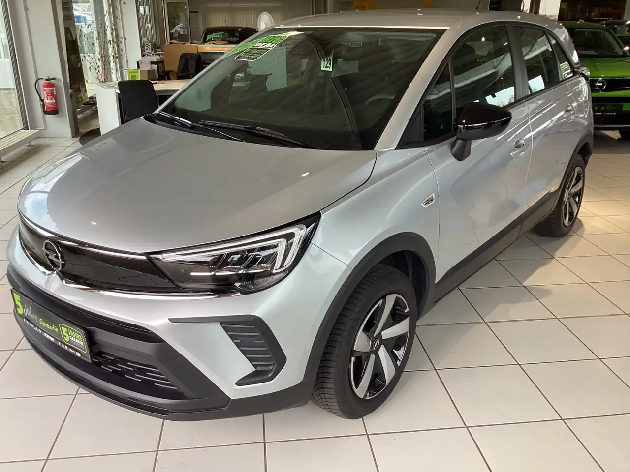 Opel Crossland 1.2 Turbo ENJOY LED+Klima+DAB+Navi — Vehicle gallery 2