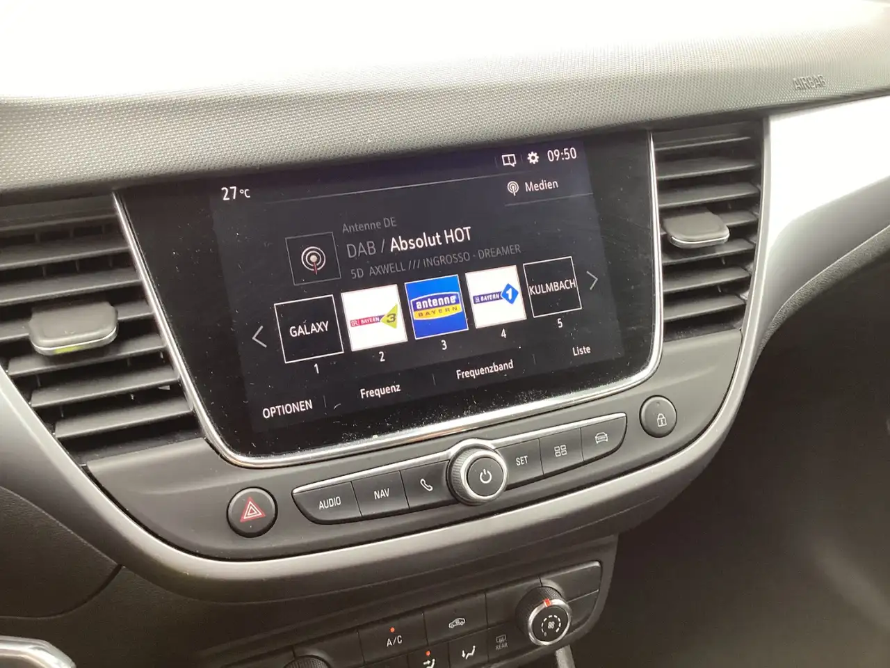 Opel Crossland 1.2 Turbo ENJOY LED+Klima+DAB+Navi — Vehicle gallery 12