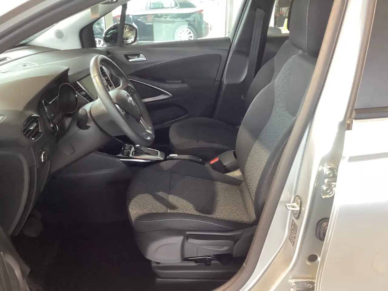 Opel Crossland 1.2 Turbo ENJOY LED+Klima+DAB+Navi — Vehicle gallery 11