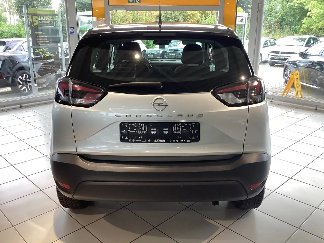 Opel Crossland 1.2 Turbo ENJOY LED+Klima+DAB+Navi — Vehicle gallery 5
