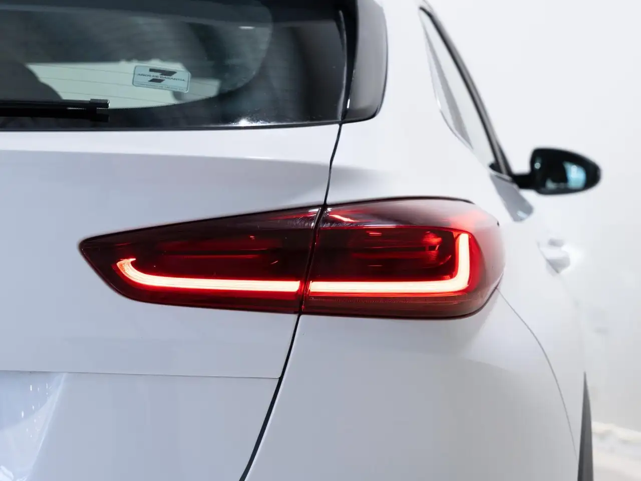 Kia XCeed 1.0 T-GDi Tech — معرض صور السيارة 20