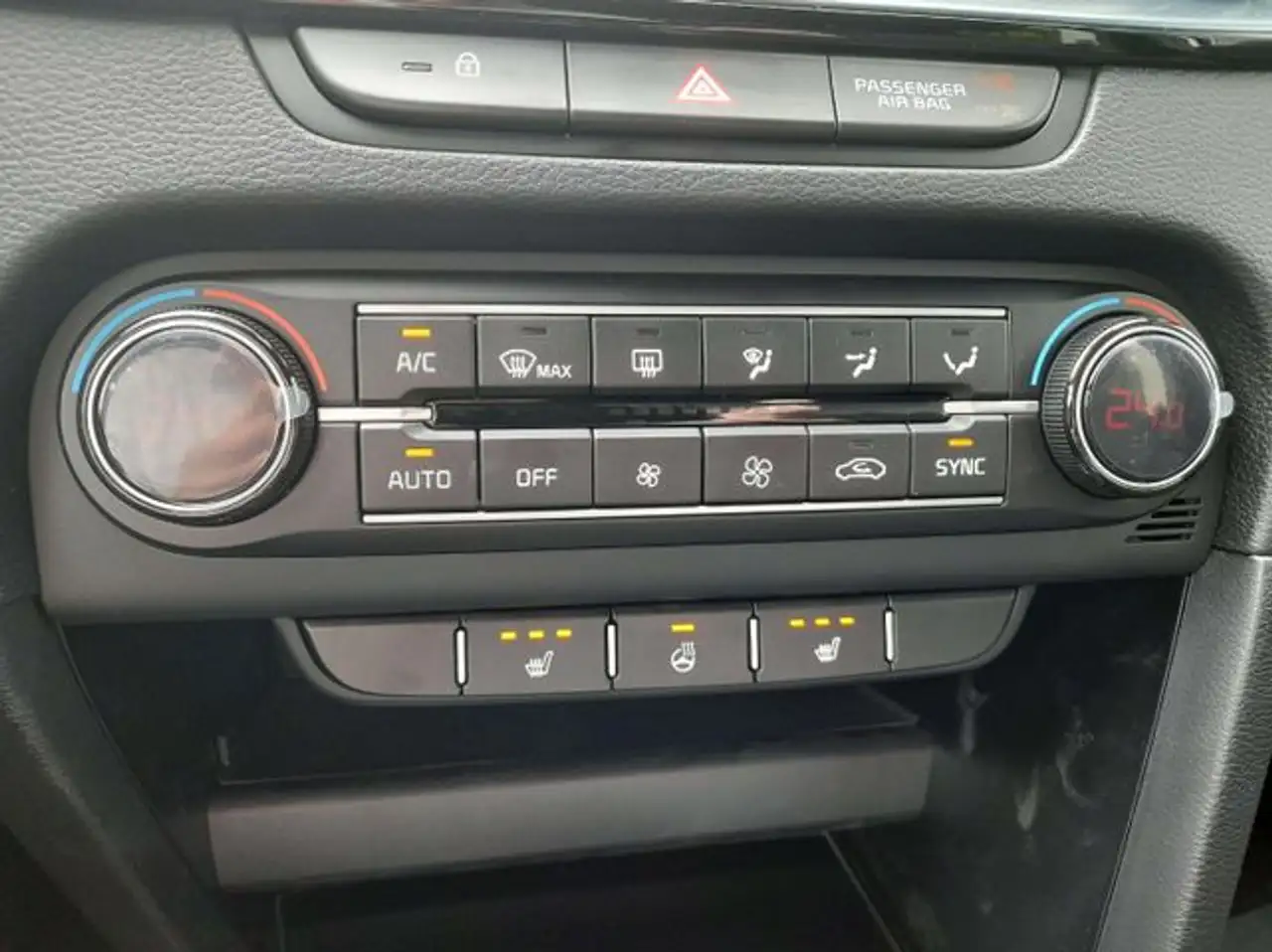 Kia Ceed / cee'd — معرض صور السيارة 10