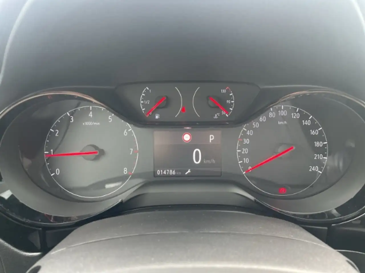 Opel Corsa 1.2 Turbo Bluetooth - Park Distance Control - Temp — Galerie du véhicule 25