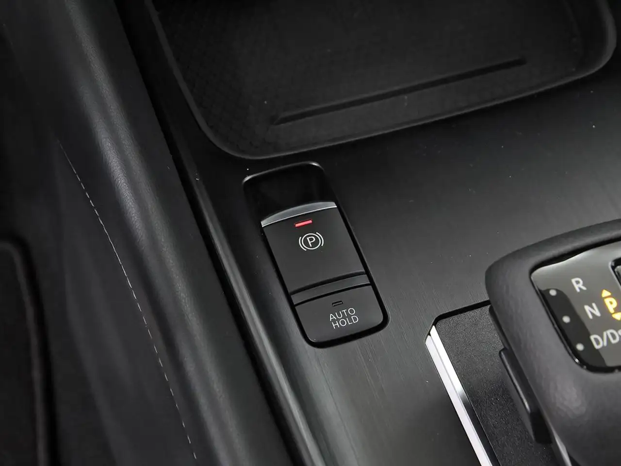 Nissan Qashqai DIG-T 116kW Xtronic N-Connecta — Galerie du véhicule 27