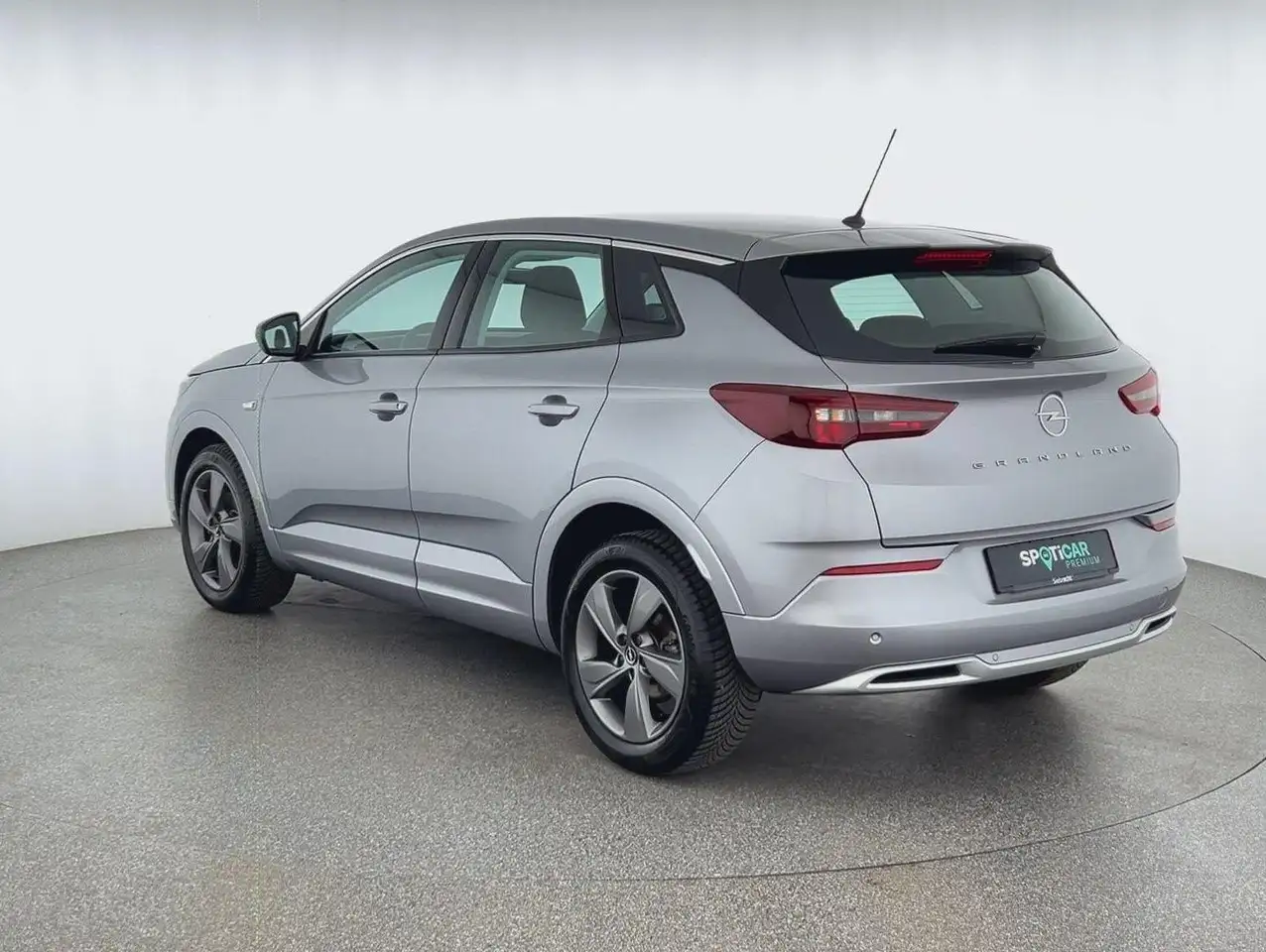 Opel Grandland Enjoy 1.2*PDC*Klima*Radio*uvm — Galería del vehículo 5