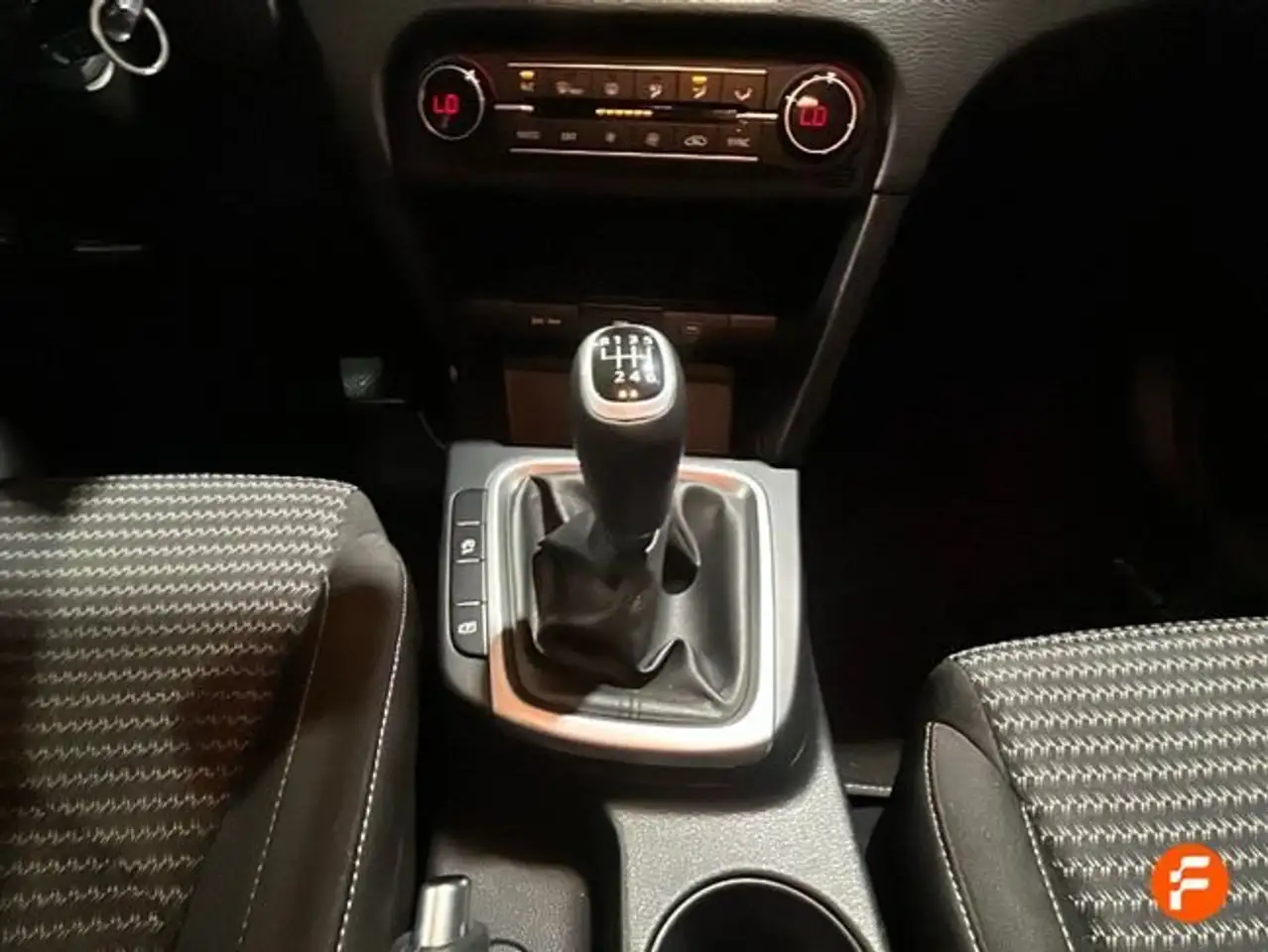 Kia Ceed / cee'd 1.0 T-GDI Concept 100 — Vehicle gallery 13